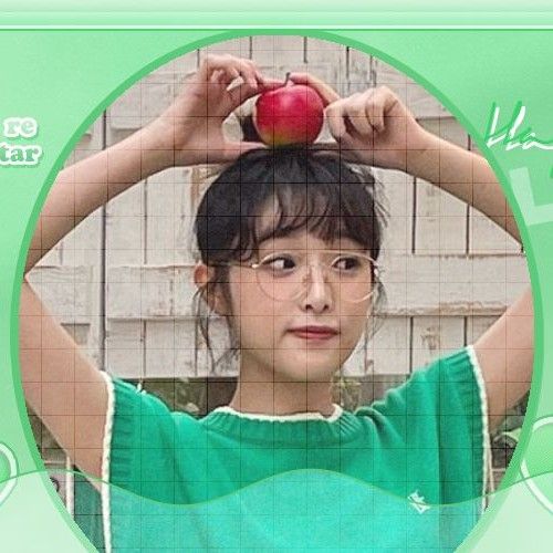 Recent activity shot of Choi Yena