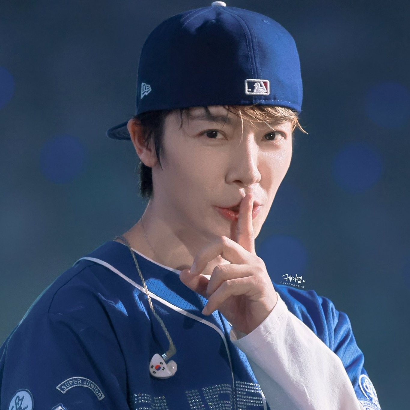 A moment captured by Donghae (Super Junior)'s fan