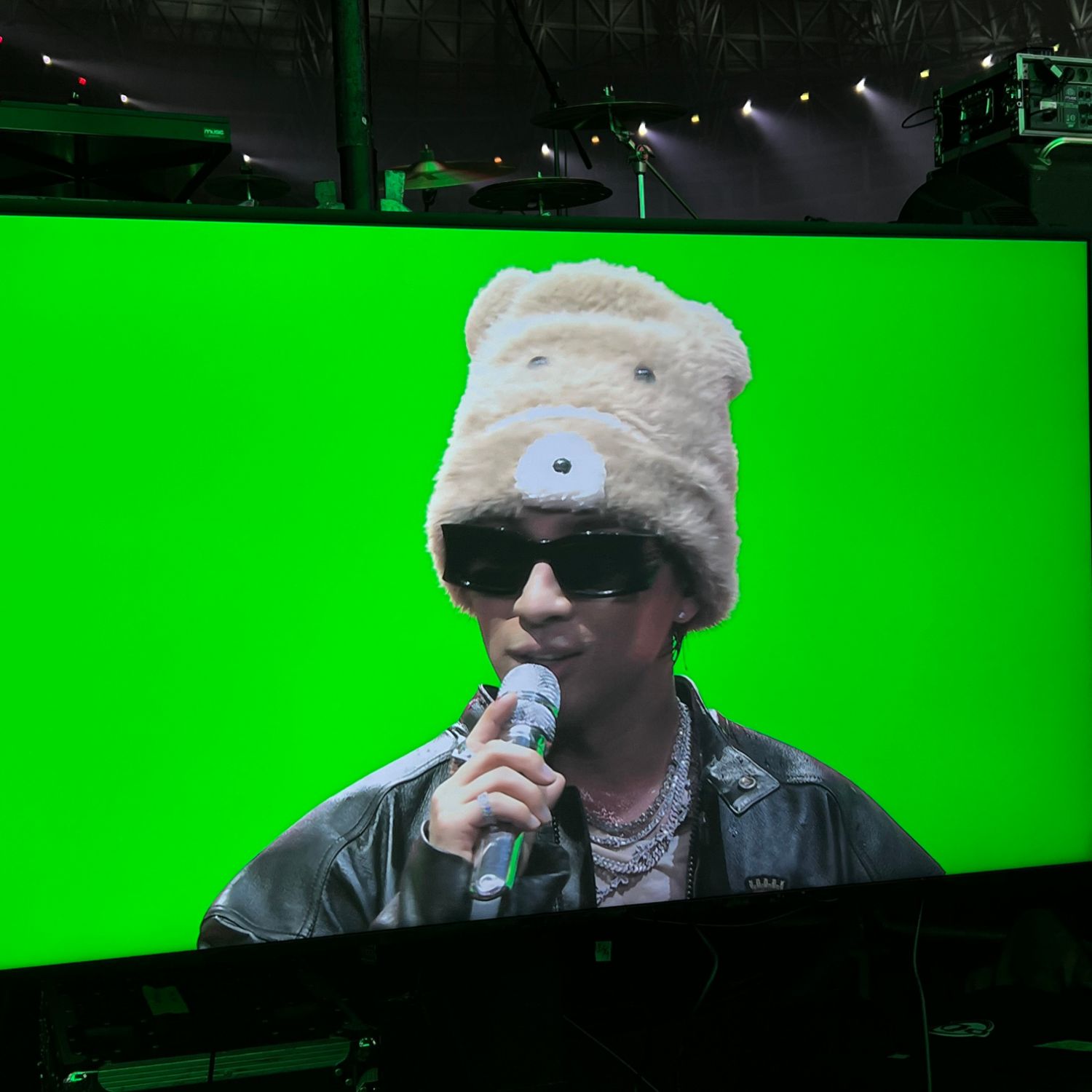 Recent activity shot of Taeyang (BIGBANG)