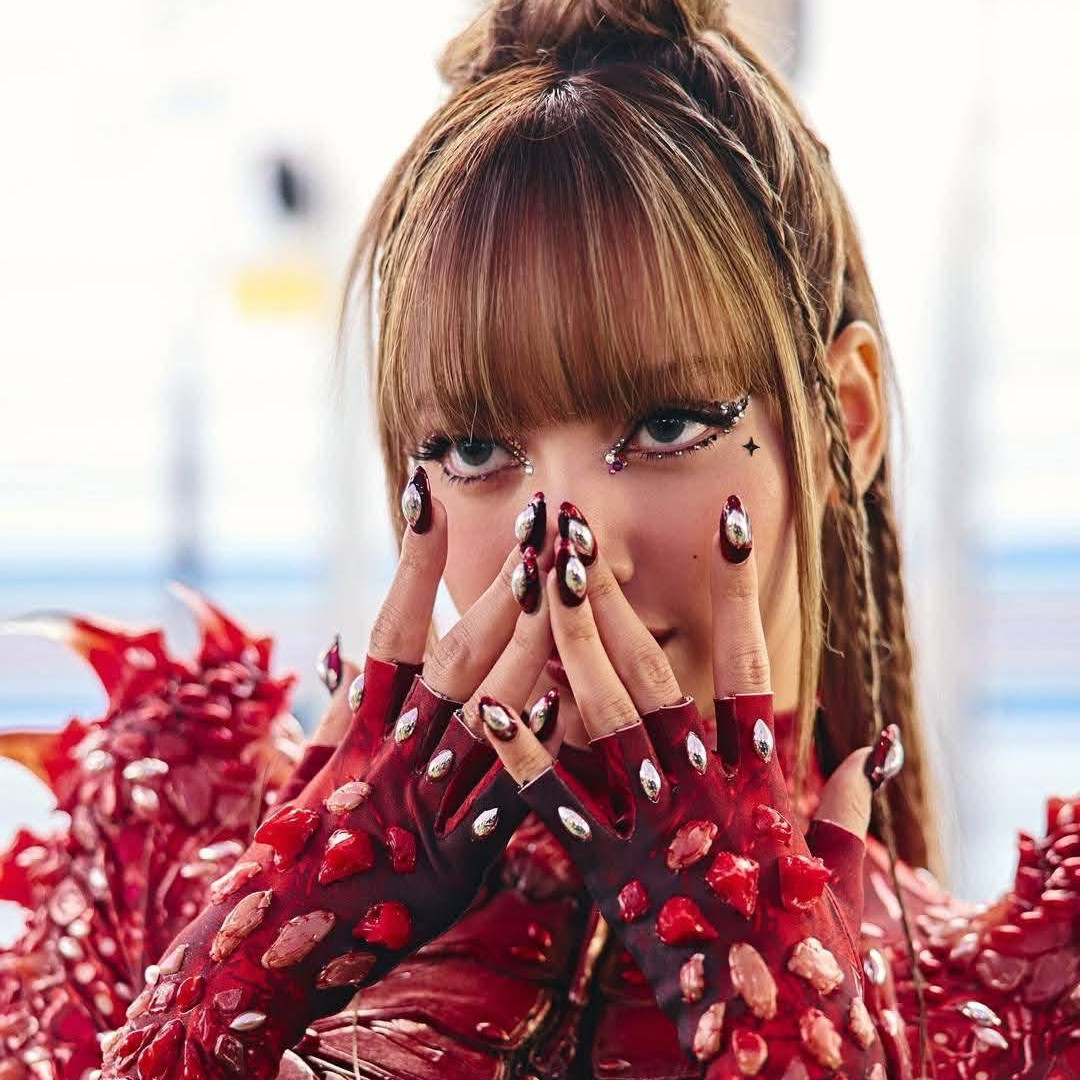 리사 (BLACKPINK) 최근 활동샷