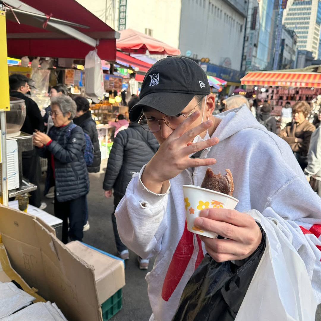 Foto terbaru BOBBY (iKON)