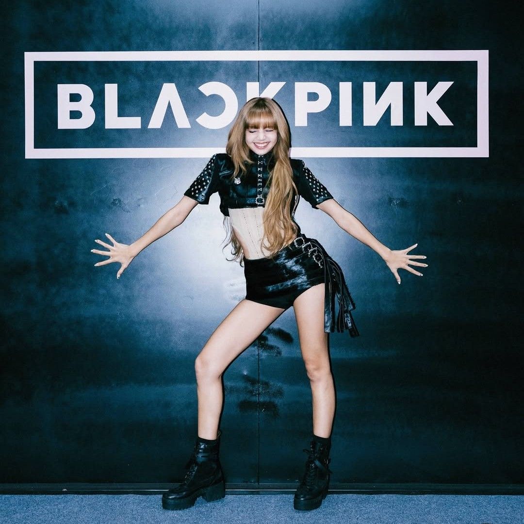 Recent activity shot of Lisa (BLACKPINK)