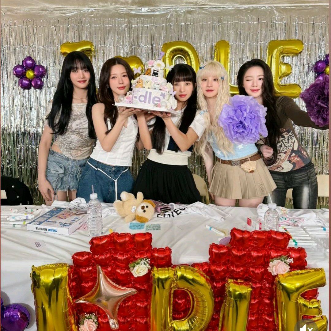 A moment captured by Shuhua (i-dle)'s fan