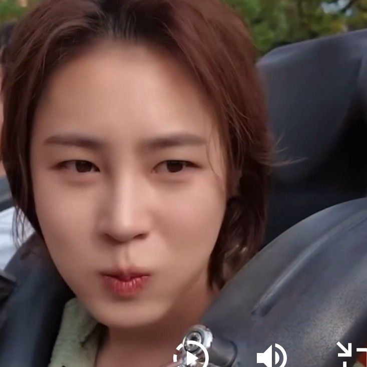 Latest photo of Ha Sungwoon