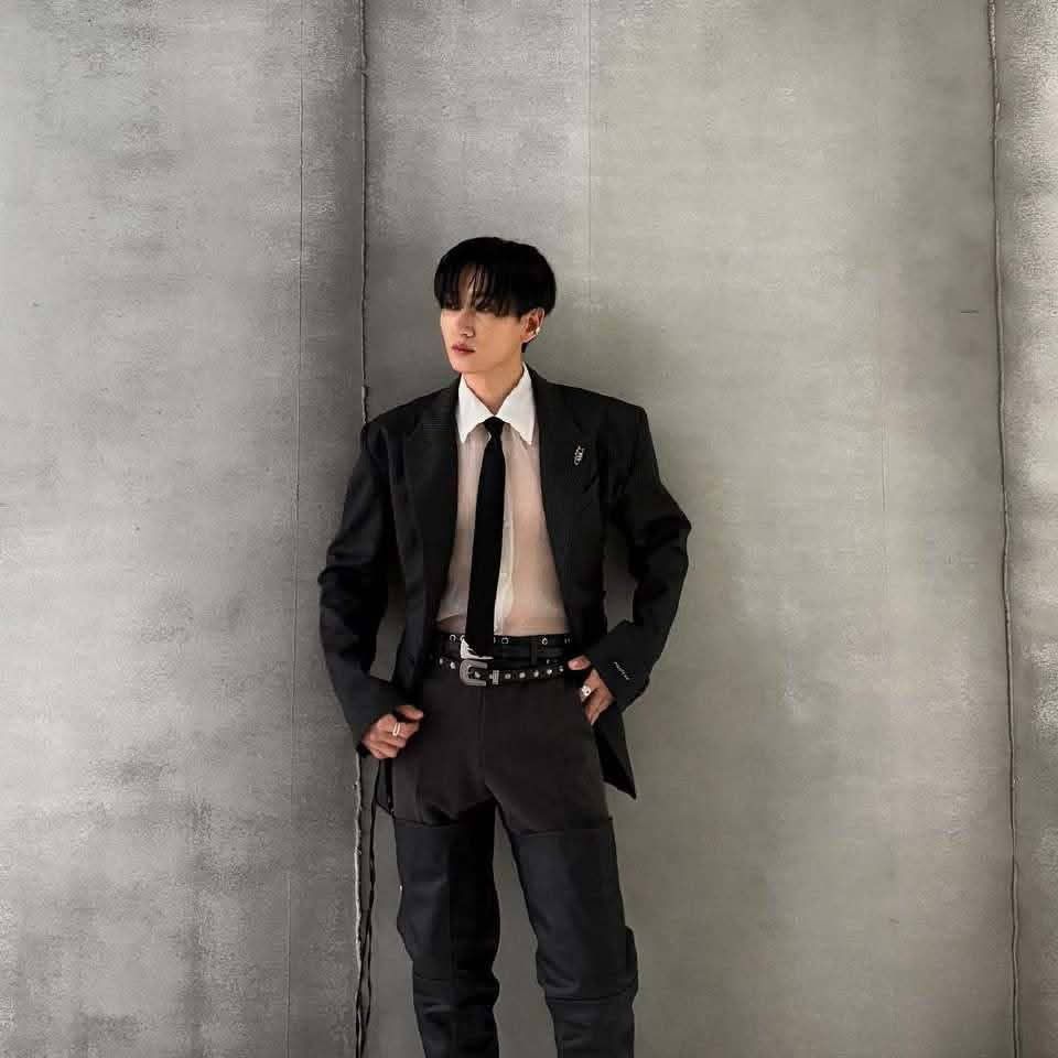 Latest photo of Eunhyuk (Super Junior)