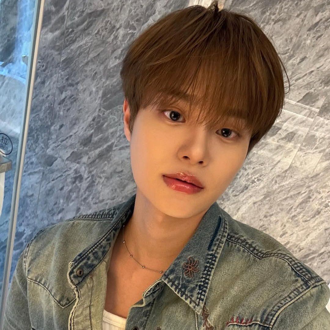 Recent activity shot of Lee Daehwi (AB6IX)
