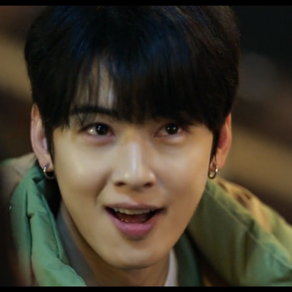 Recent activity shot of Eunwoo (ASTRO)