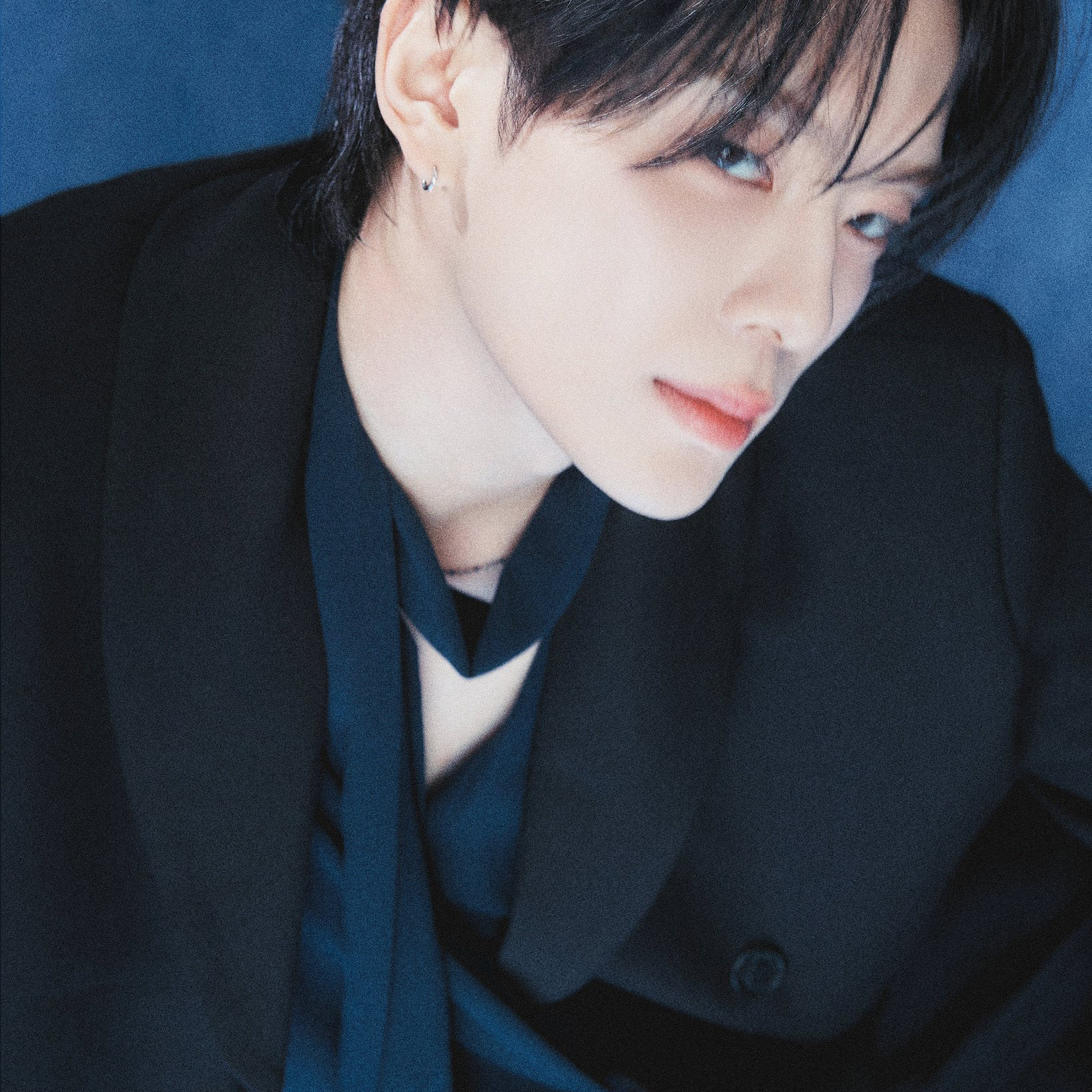 Recent activity shot of Kangmin (VERIVERY)