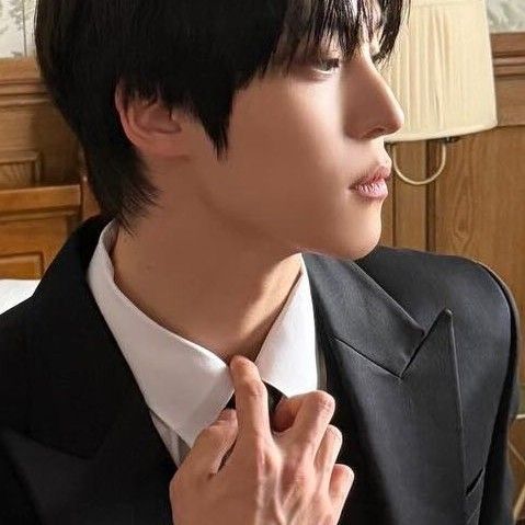 ATEEZ的最新活動照片