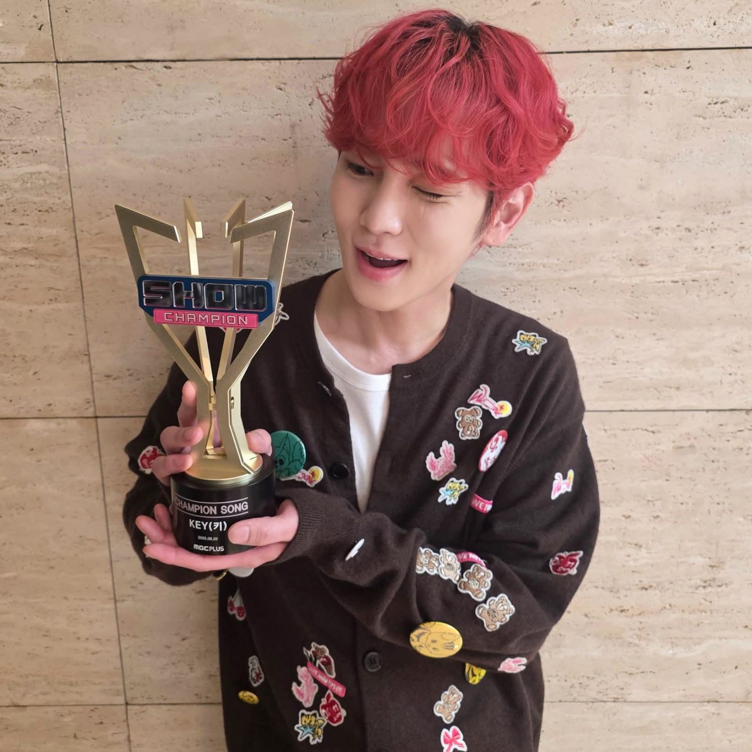 Behind-the-scenes cut of Key (SHINee)