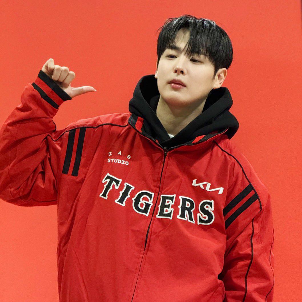 Recent activity shot of Choi Byungchan