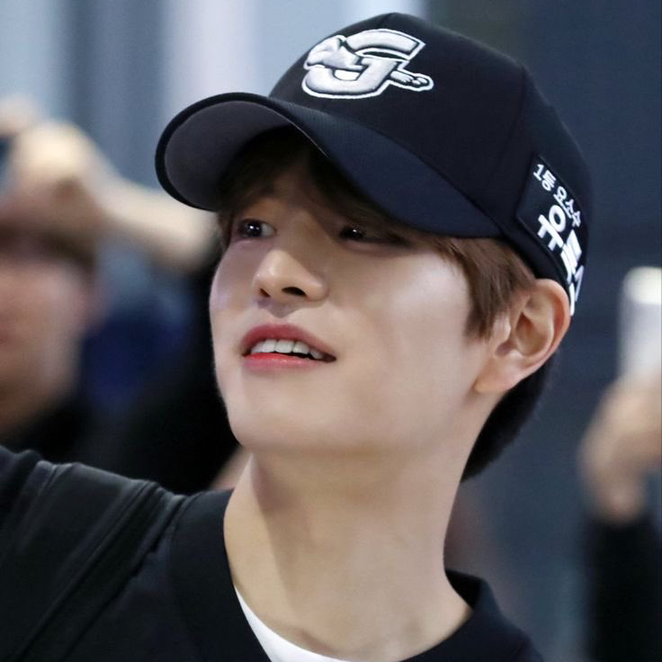 Latest photo of Seungmin (Stray Kids)