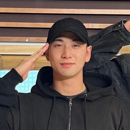 백호의 비하인드 컷