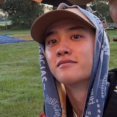 Momen yang diabadikan oleh penggemar D.O. (EXO)