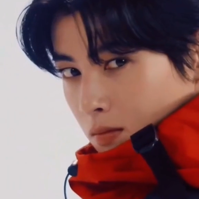 Latest photo of Eunwoo (ASTRO)