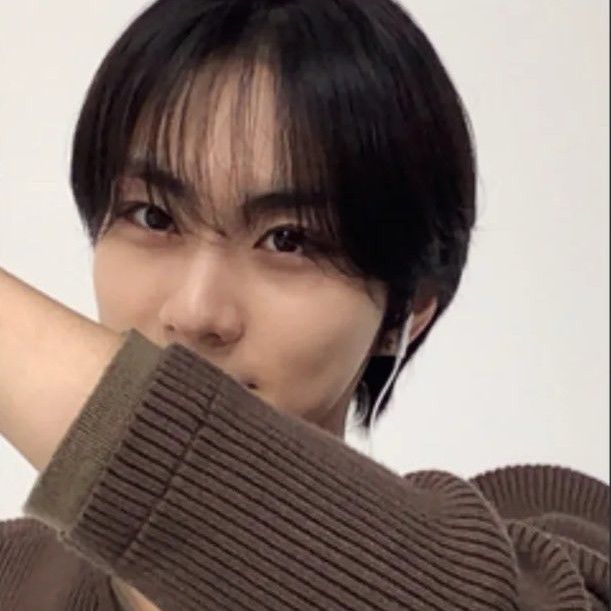 A moment captured by Jungwon (ENHYPEN)'s fan