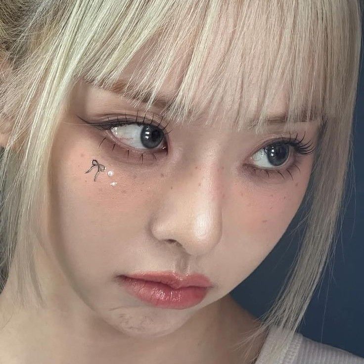 ViVi (Loossemble)的幕後花絮