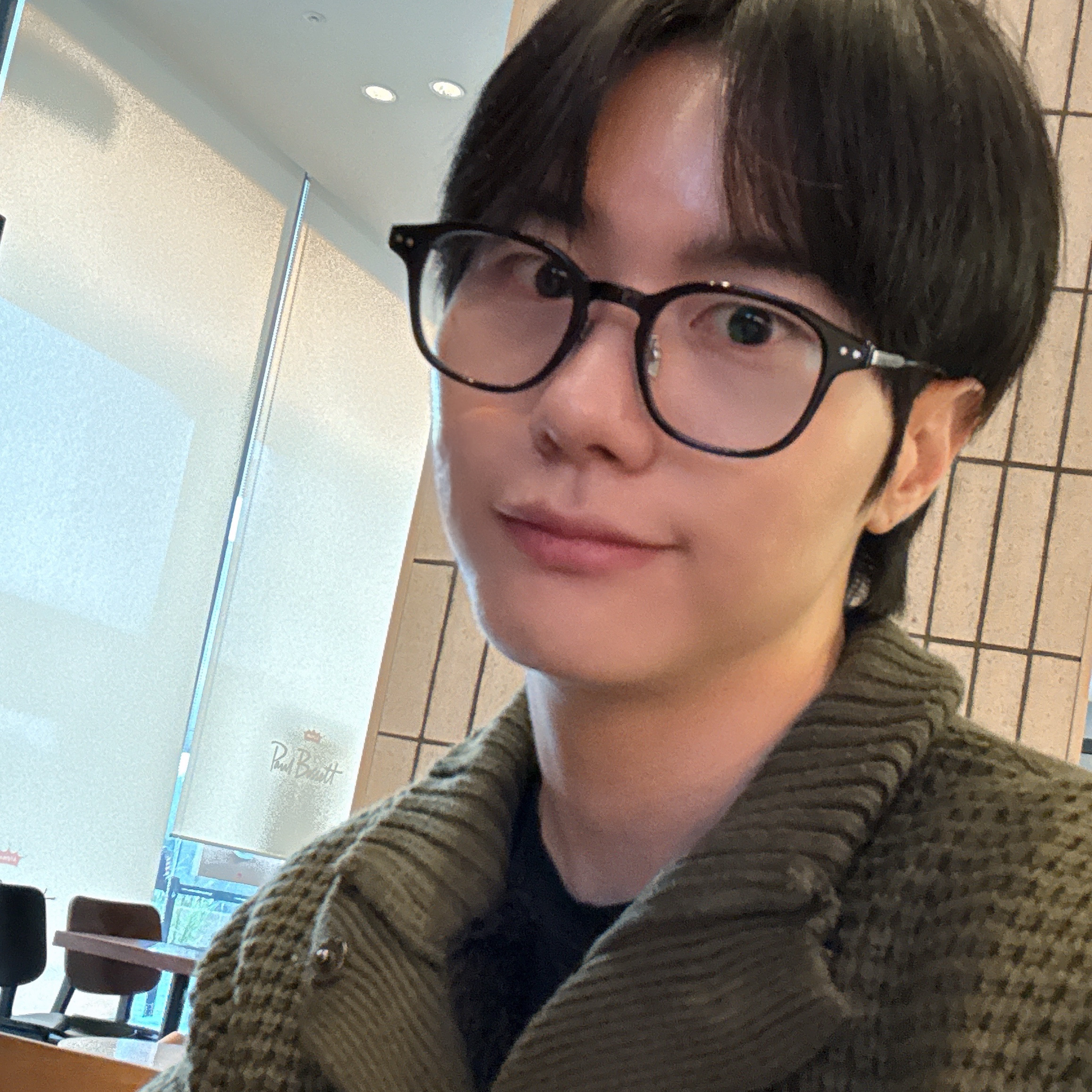 Potret di balik layar Kang Seungsik (VICTON)