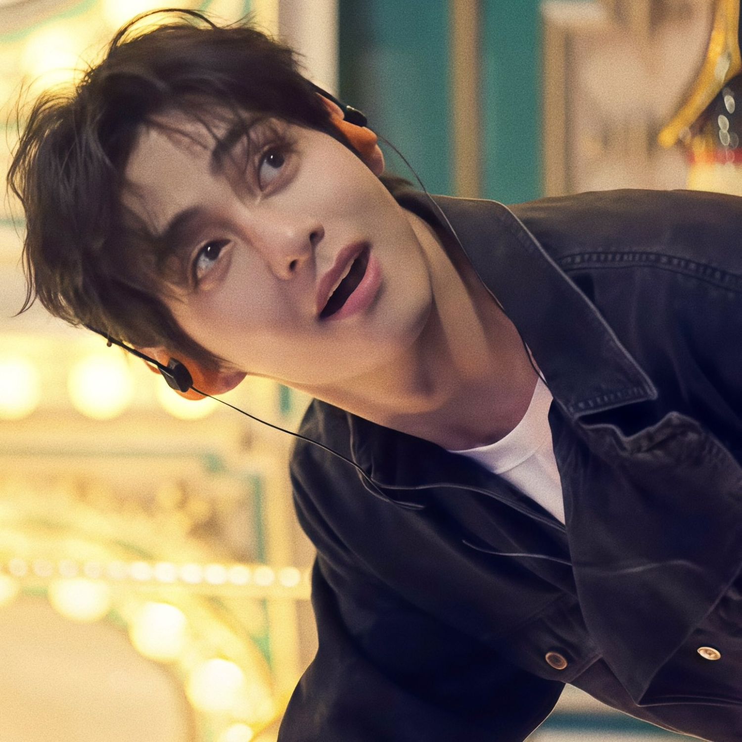 뷔 (방탄소년단)의 비하인드 컷