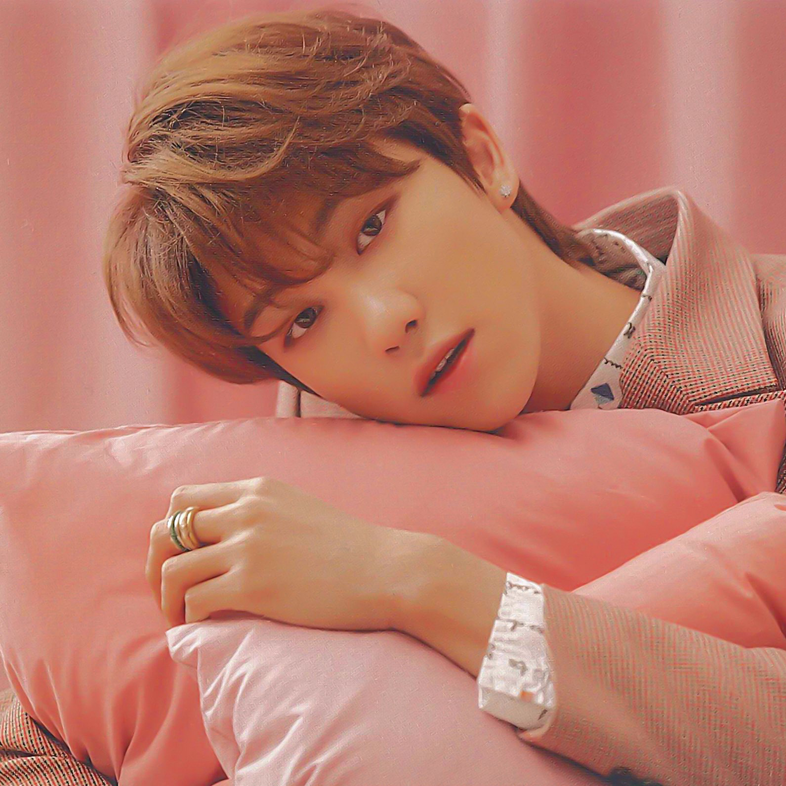 A moment captured by The 8 (SEVENTEEN)'s fan