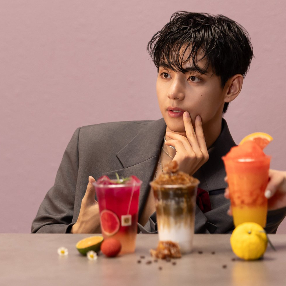 Latest photo of V (BTS)