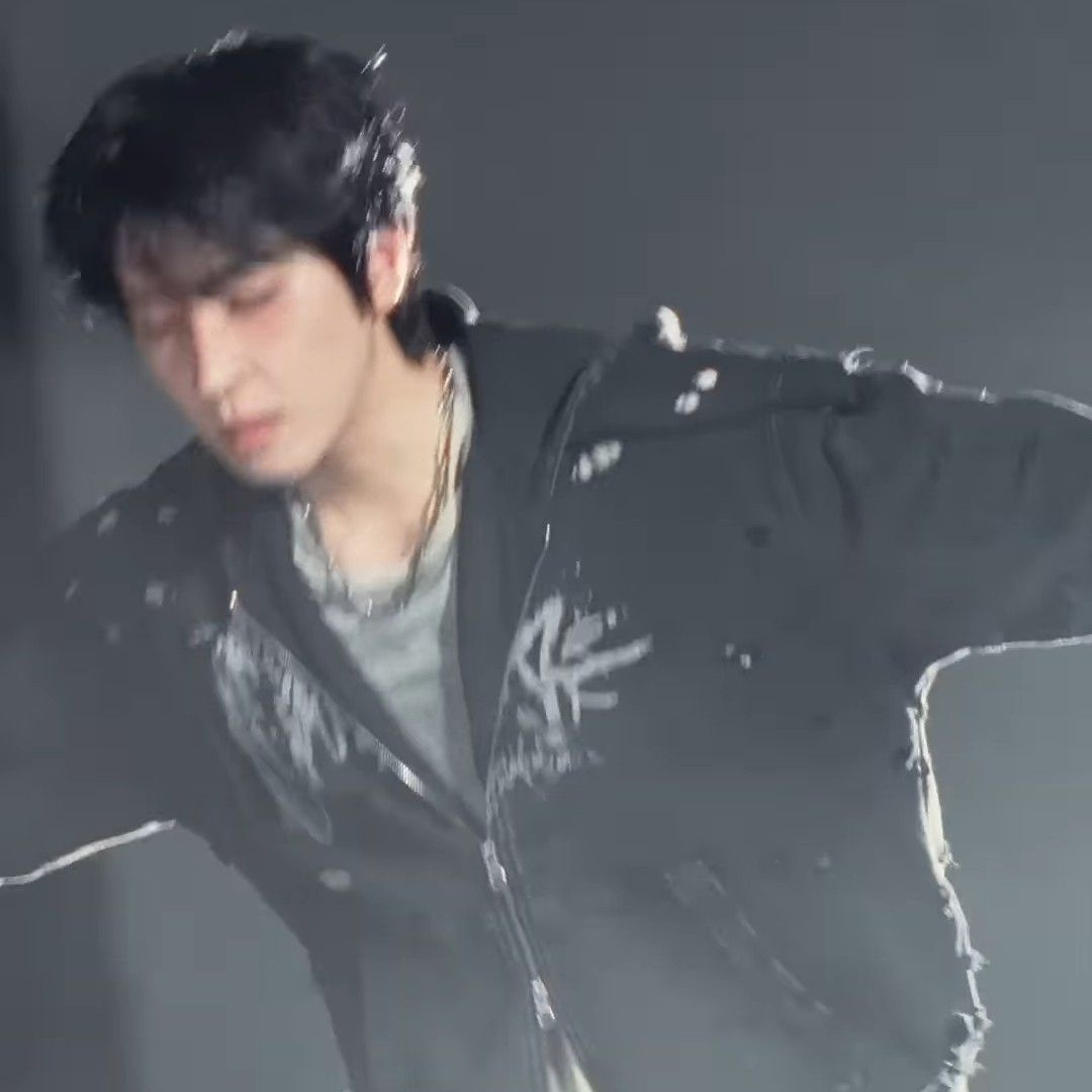 Behind-the-scenes cut of Wonwoo (SEVENTEEN)