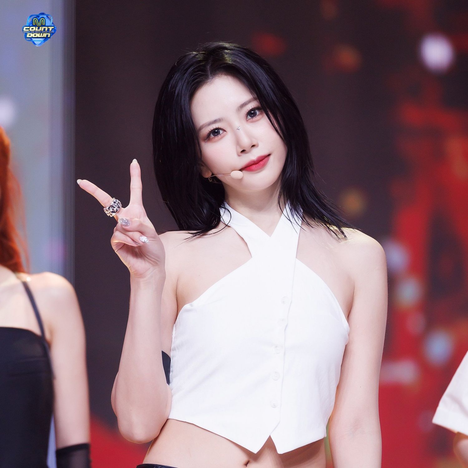 A moment captured by DREAMCATCHER's fan
