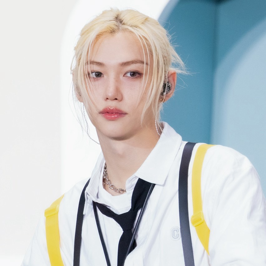 Latest photo of Felix (Stray Kids)