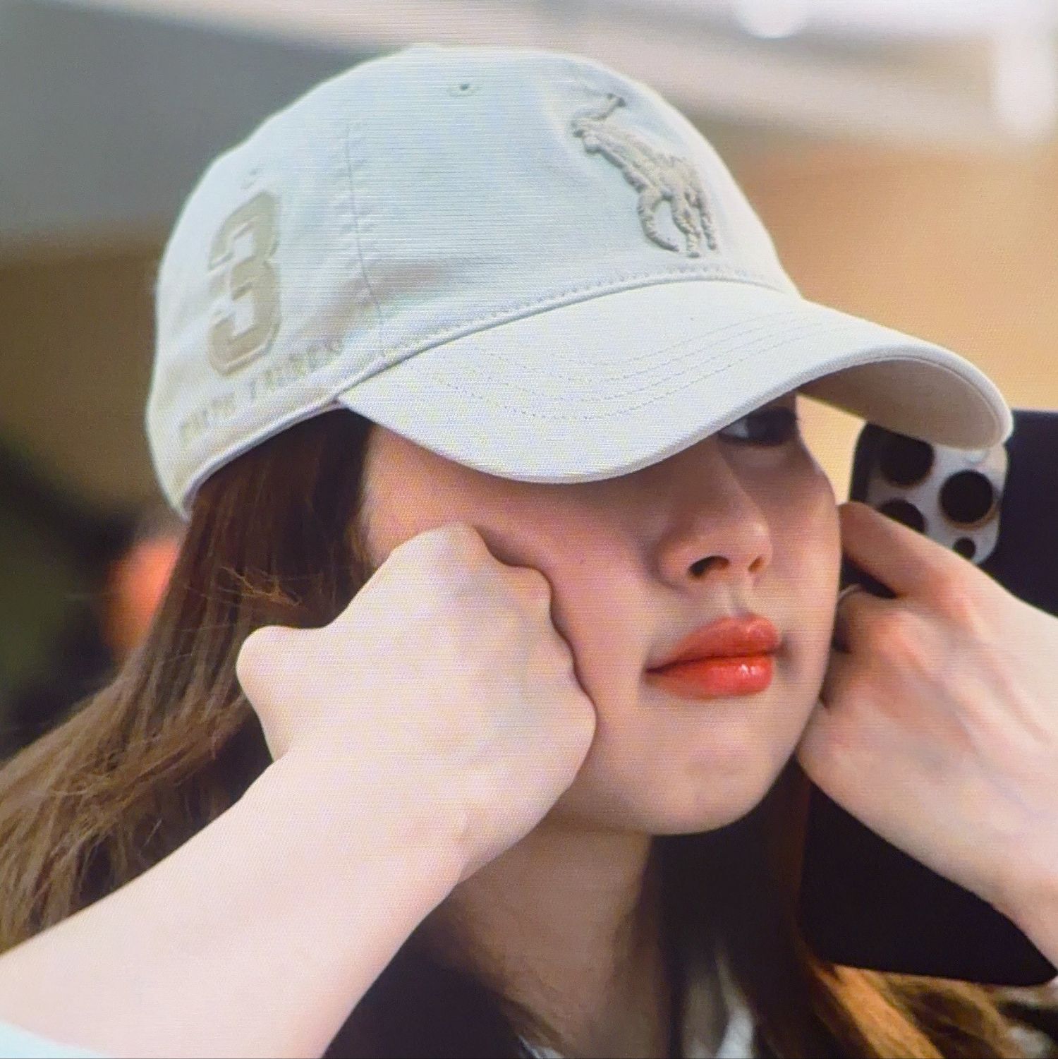 Sana (TWICE)的最新照片