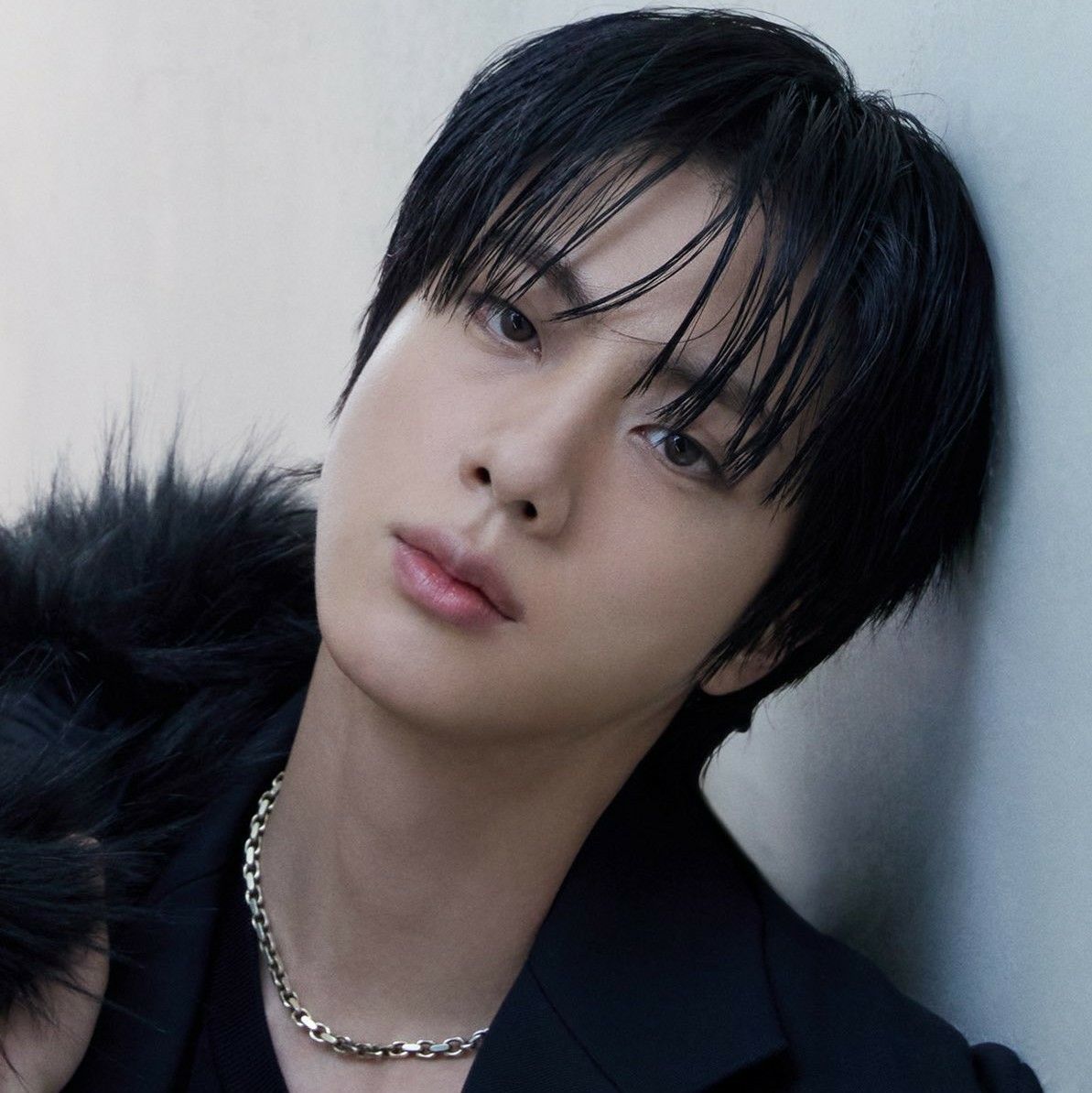 Latest photo of Jin (BTS)