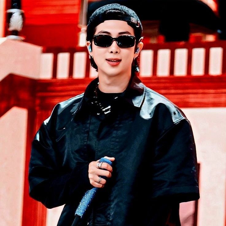 Behind-the-scenes cut of RM (BTS)
