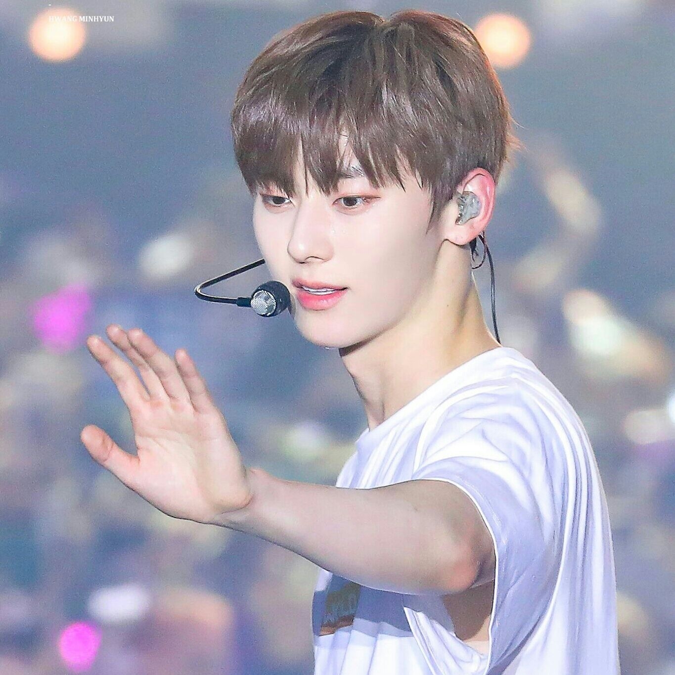 Recent activity shot of Hwang Minhyun