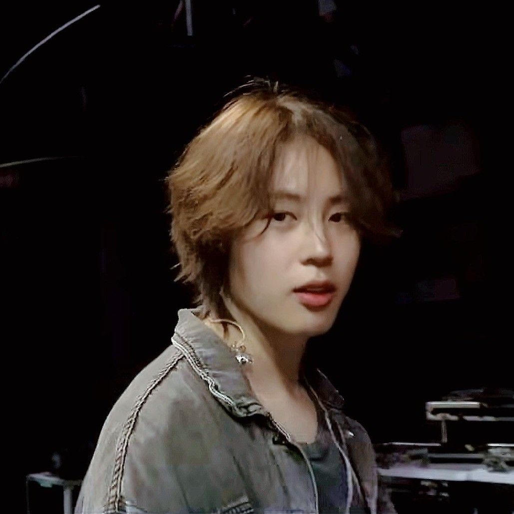 Recent activity shot of Ha Sungwoon