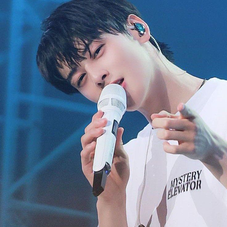 ASTRO的幕後花絮