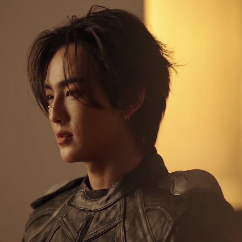 Behind-the-scenes cut of Heart (BUS)