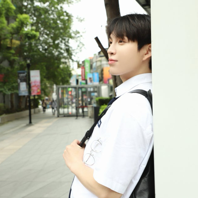 A moment captured by HEECHAN (DKB)'s fan