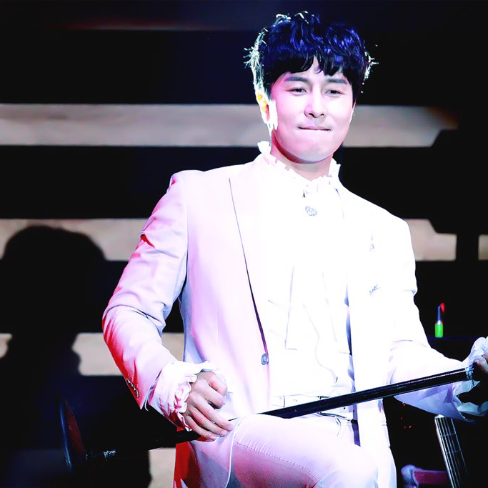 Recent activity shot of Kim Dongwan (SHINHWA)