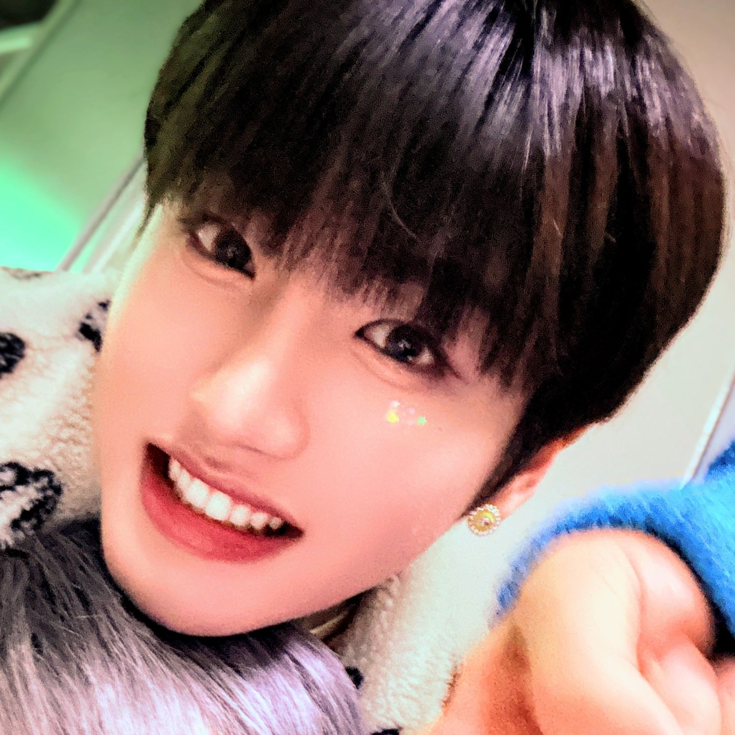 Momen yang diabadikan oleh penggemar Huiwon (n.SSign)