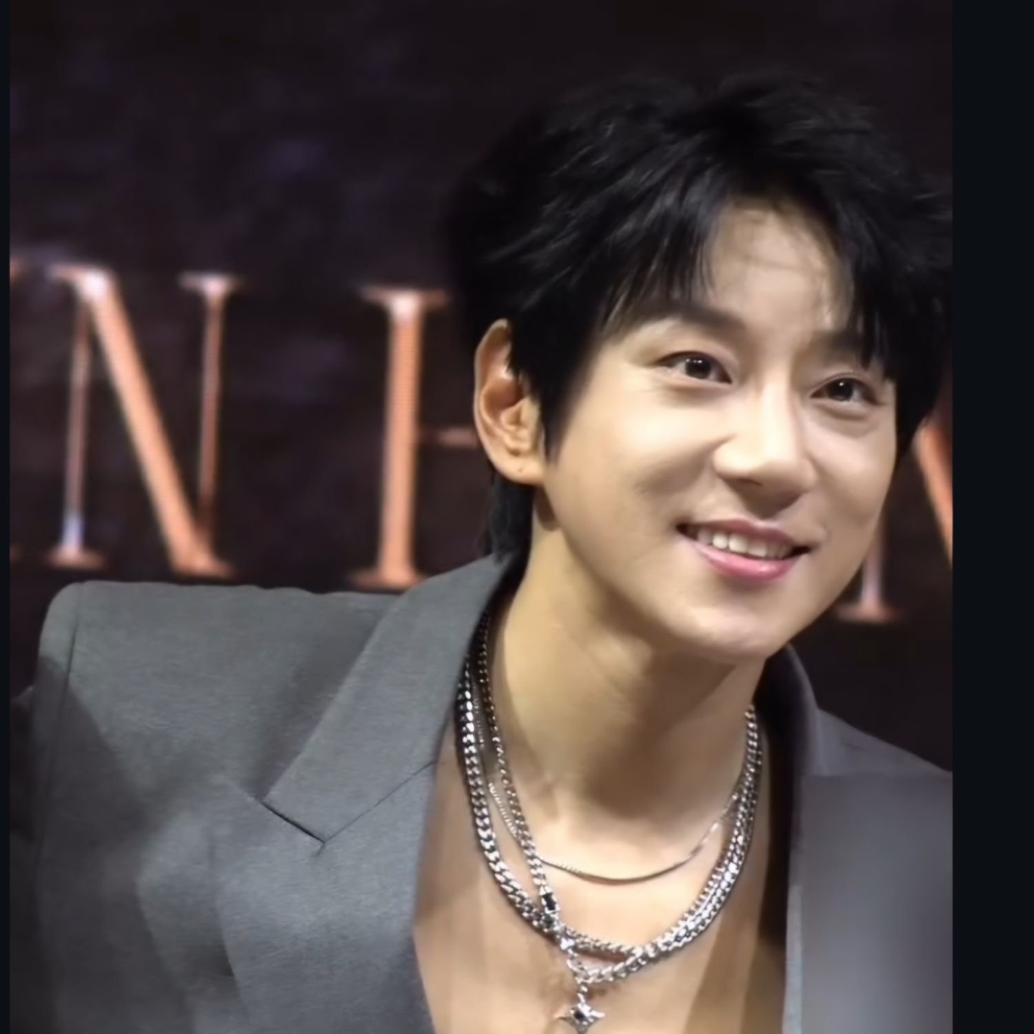 ファン・チヨルの最新写真