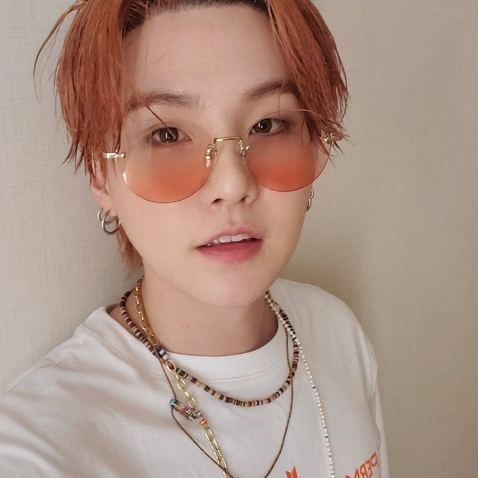 슈가 (방탄소년단)의 최신 사진