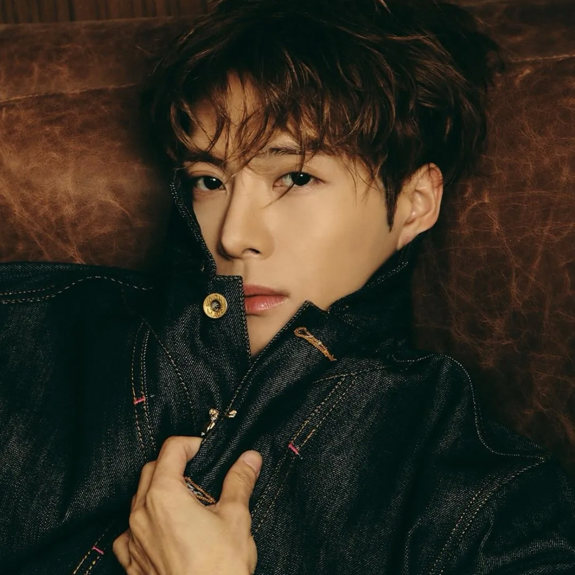 Recent activity shot of Jackson (GOT7)