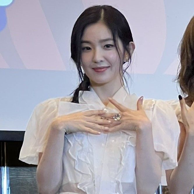 Momen yang diabadikan oleh penggemar Irene (Red Velvet)
