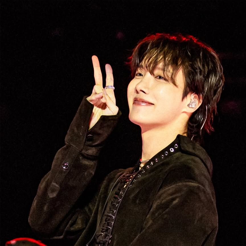 Latest photo of j-hope (BTS)