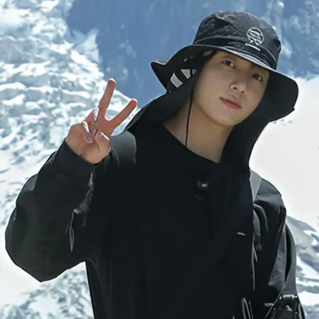 Momen yang diabadikan oleh penggemar Jungkook (BTS)