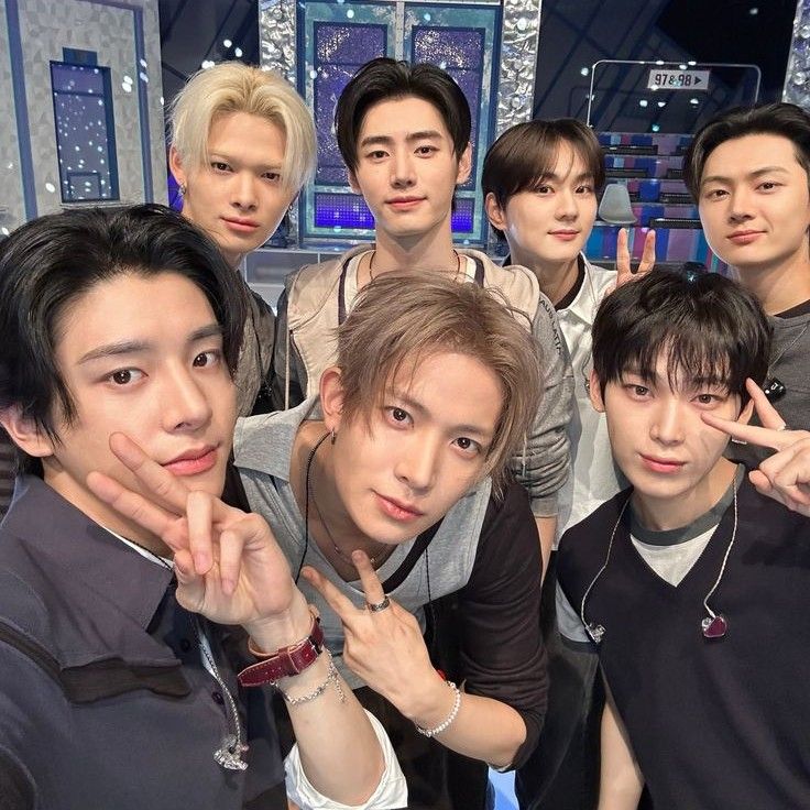 ENHYPEN의 비하인드 컷