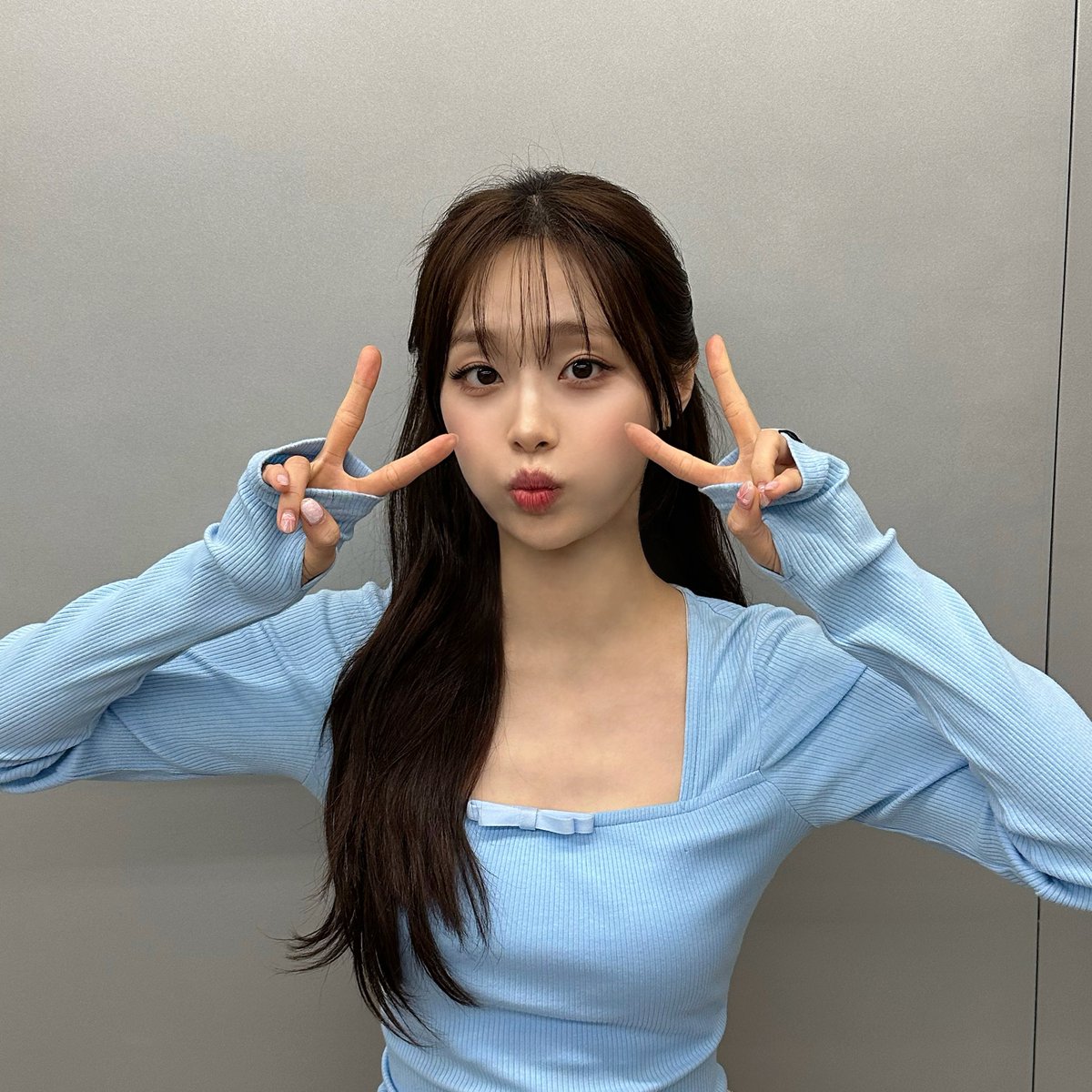 Latest photo of Chuu