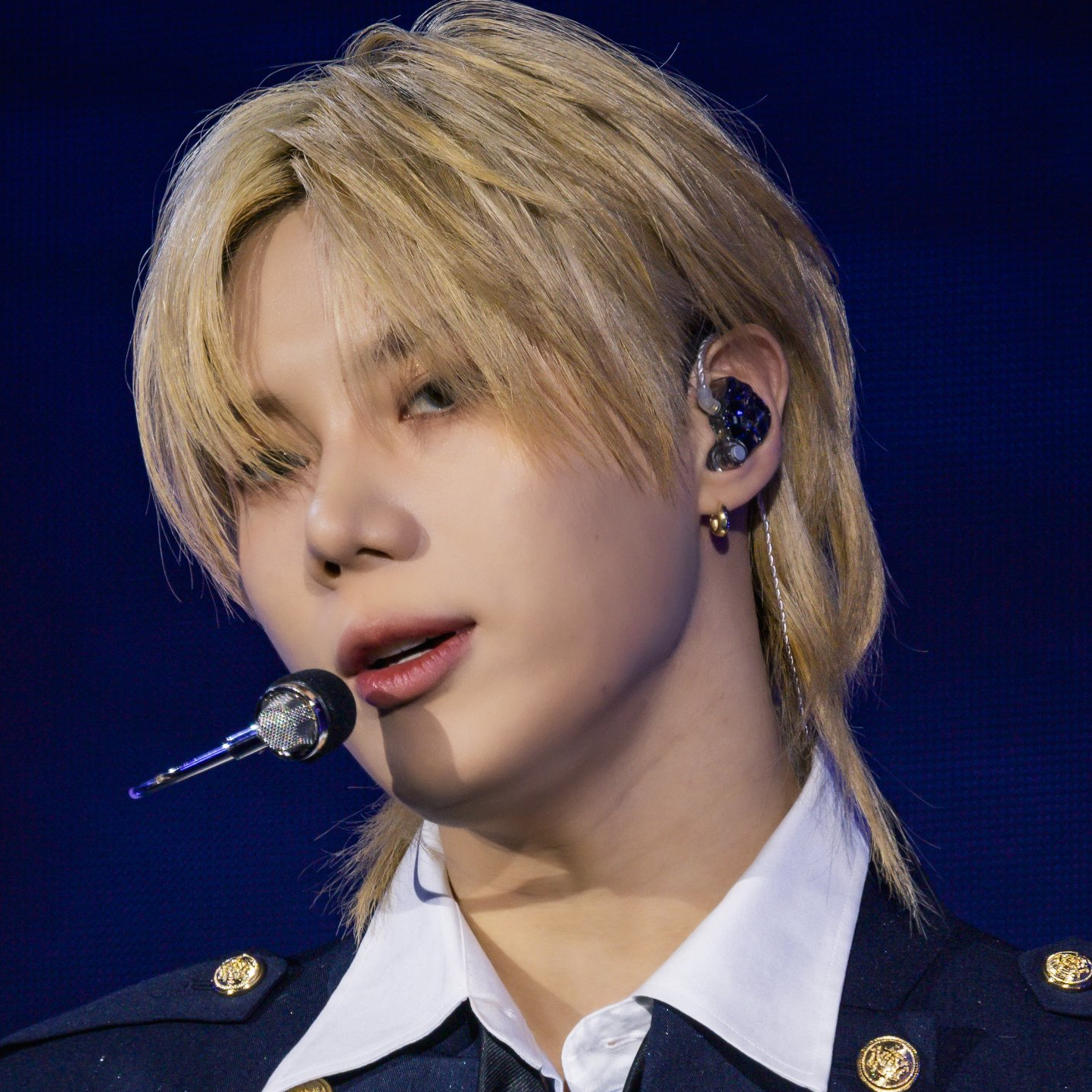 A moment captured by Taemin (SHINee)'s fan