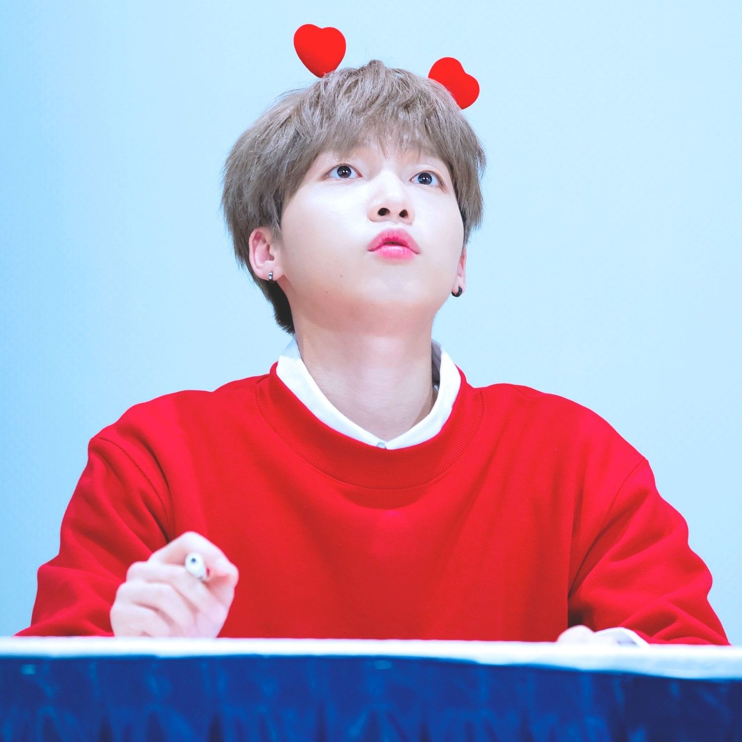 A moment captured by Jeong Sewoon's fan