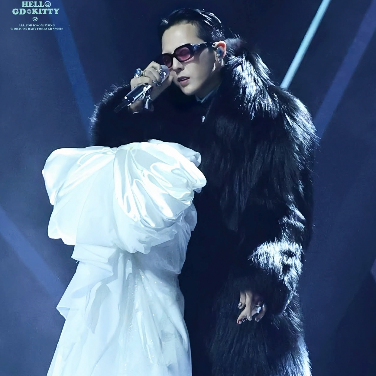 A moment captured by G-DRAGON (BIGBANG)'s fan