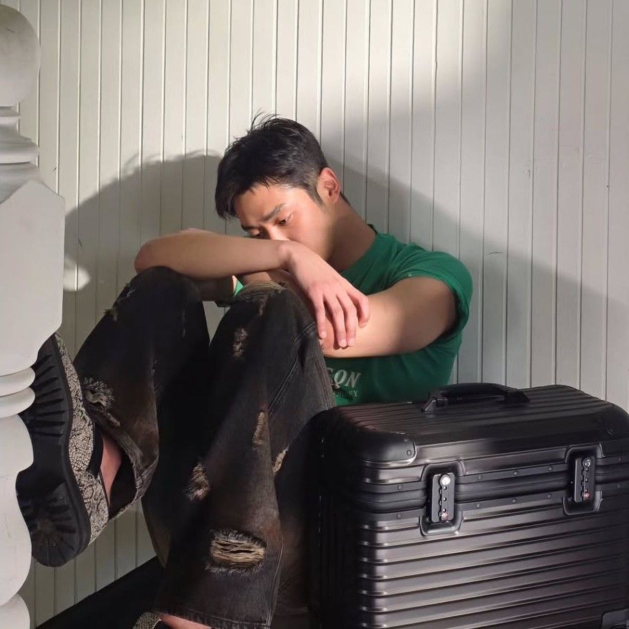Recent activity shot of Rowoon